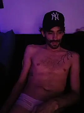 johngil0995 online show from 11-10-25, 11:31