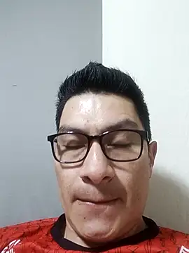 Snapshot of gioarcangel chatting on 03-27-26, 02:50 gioarcangel online show from 03-27-26, 02:50