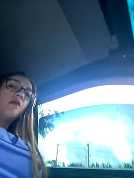 Snapshot of Shianrose chatting on 10-02-25, 10:28 Shianrose online show from 10-02-25, 10:28