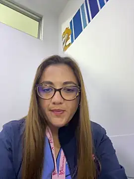 Snapshot of Shianrose chatting on 10-15-25, 02:39 Shianrose online show from 10-15-25, 02:39