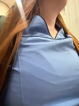 Snapshot of Shianrose chatting on 02-11-26, 09:20 Shianrose online show from 02-11-26, 09:20