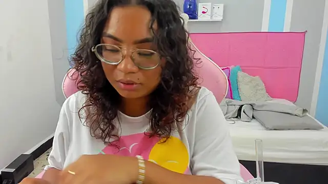 im angels77 online show from 01-20-25, 02:01