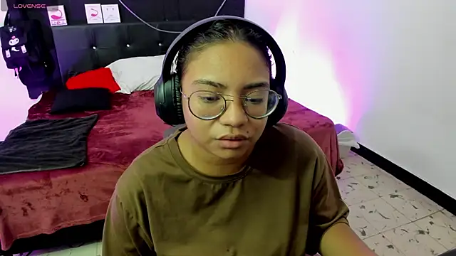 im angels77 online show from 02-22-25, 02:39