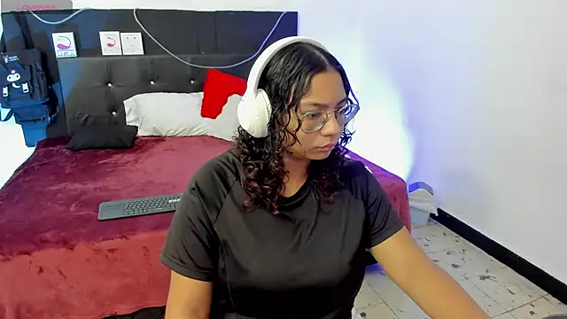 im angels77 online show from 02-26-25, 02:15