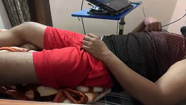 sexyboy09 online show from 10-22-25, 06:24