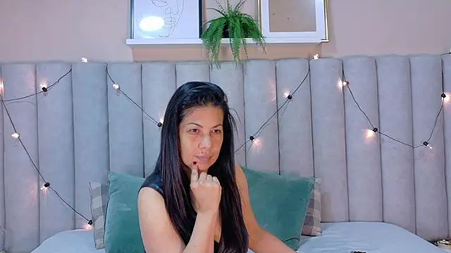 JaylaScott   online show from 03-19-26, 11:47