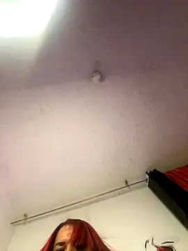 Snapshot of EmmaHot chatting on 10-01-25, 11:55 EmmaHot online show from 10-01-25, 11:55