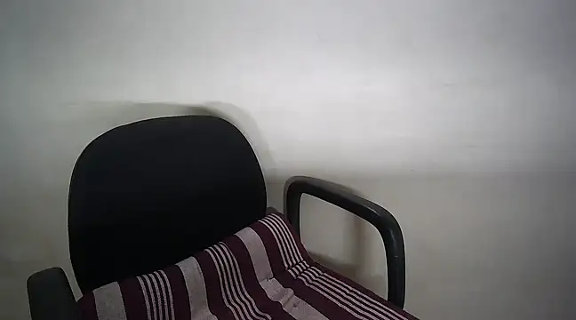 Snapshot of Kinjal_patel01 chatting on 02-26-25, 10:58 Kinjal patel01 online show from 02-26-25, 10:58