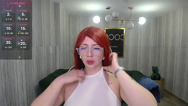 Snapshot of Rachel_t_ chatting on 12-01-24, 04:29 Rachel t online show from 12-01-24, 04:29