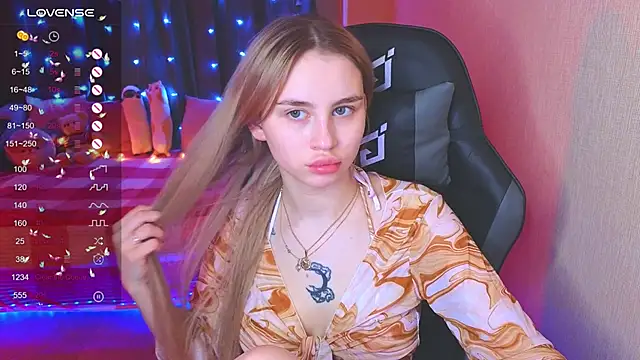 Snapshot of doll_barbieee chatting on 12-03-24, 03:55 doll barbieee online show from 12-03-24, 03:55