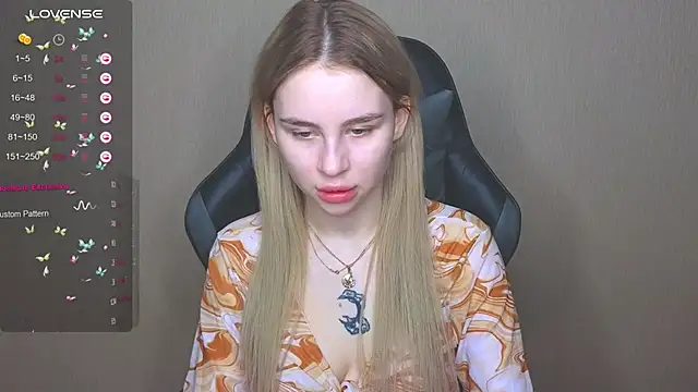 Snapshot of doll_barbieee chatting on 12-09-24, 10:09 doll barbieee online show from 12-09-24, 10:09