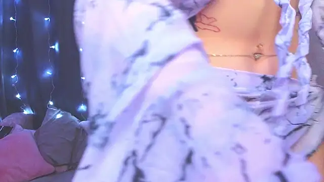 Snapshot of doll_barbieee chatting on 12-12-24, 04:43 doll barbieee online show from 12-12-24, 04:43