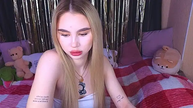 Snapshot of doll_barbieee chatting on 12-23-24, 11:57 doll barbieee online show from 12-23-24, 11:57