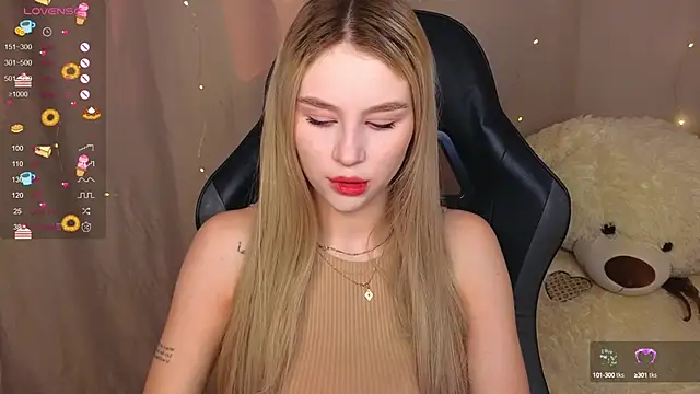 Snapshot of doll_barbieee chatting on 09-23-25, 11:46 doll barbieee online show from 09-23-25, 11:46