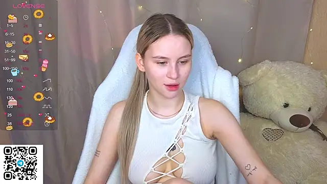 Snapshot of doll_barbieee chatting on 10-02-25, 11:17 doll barbieee online show from 10-02-25, 11:17