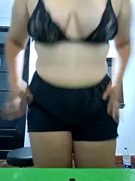 Snapshot of alexxaa96 chatting on 12-19-24, 02:45 alexxaa96 online show from 12-19-24, 02:45