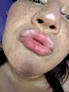 Snapshot of alexxaa96 chatting on 12-30-24, 02:42 alexxaa96 online show from 12-30-24, 02:42