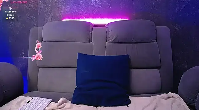 Snapshot of hannaa_jhoonson chatting on 12-13-24, 08:47 hannaa jhoonson online show from 12-13-24, 08:47