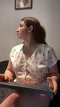 kamel-ayesha online show from 11-26-25, 08:32