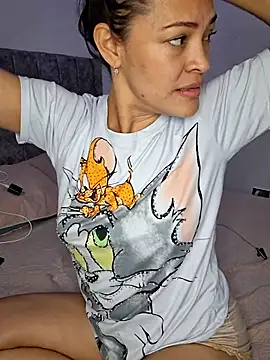 Sara P10 online show from 03-15-25, 08:04