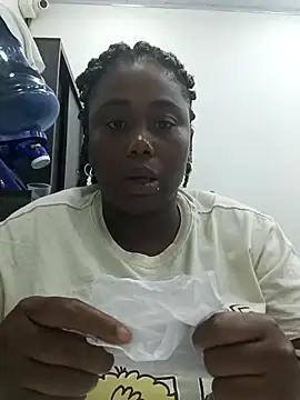 sarhita cocoa online show from 10-15-25, 04:40