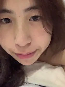 Snapshot of Aimeil chatting on 12-07-24, 04:03 Aimeil online show from 12-07-24, 04:03