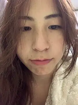 Snapshot of Aimeil chatting on 12-27-24, 05:42 Aimeil online show from 12-27-24, 05:42