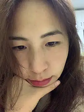 Snapshot of Aimeil chatting on 01-01-25, 04:29 Aimeil online show from 01-01-25, 04:29