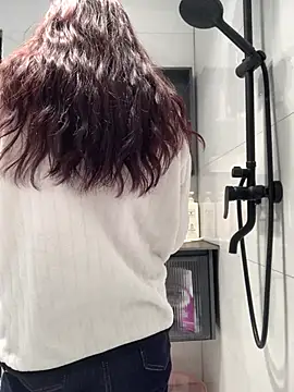 Snapshot of Aimeil chatting on 01-13-25, 02:42 Aimeil online show from 01-13-25, 02:42