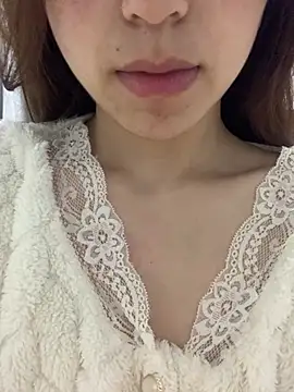 Snapshot of Aimeil chatting on 03-11-25, 03:37 Aimeil online show from 03-11-25, 03:37