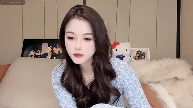 Snapshot of Neyllar chatting on 01-12-25, 07:53 Neyllar online show from 01-12-25, 07:53