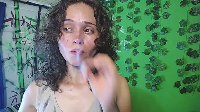 Snapshot of fulfill_fantasies1 chatting on 07-28-26, 04:05 fulfill fantasies1 online show from 07-28-26, 04:05