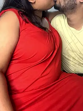 Snapshot of RDX_BOY28 chatting on 01-14-26, 02:44 RDX BOY28 online show from 01-14-26, 02:44