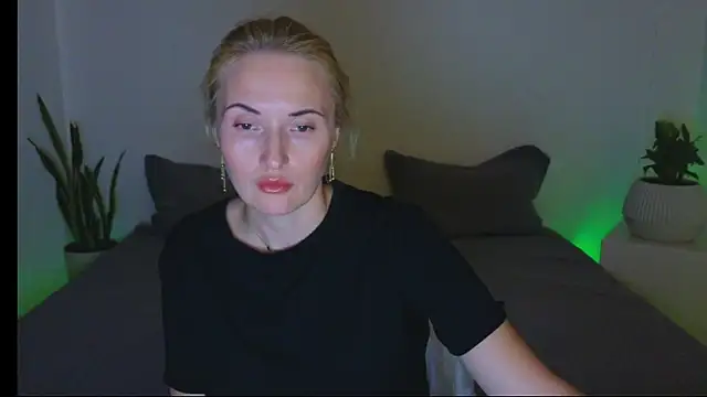 AlisssaRose online show from 03-20-25, 08:19