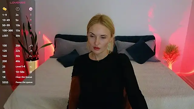 AlisssaRose online show from 10-01-25, 09:32