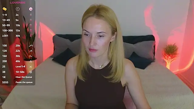 AlisssaRose online show from 11-06-25, 10:54