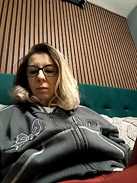 SukyGirl online show from 02-12-25, 06:29