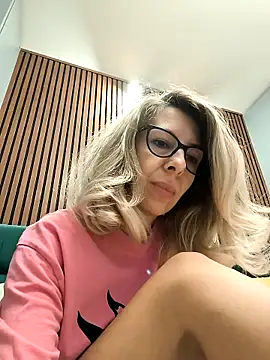 SukyGirl online show from 03-03-25, 06:04