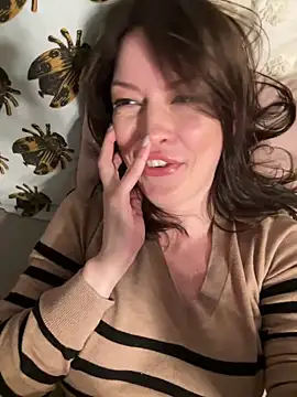 Snapshot of AylaRed chatting on 01-28-25, 03:25 AylaRed online show from 01-28-25, 03:25