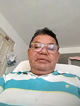 Snapshot of catatunboculion chatting on 05-28-26, 11:29 catatunboculion online show from 05-28-26, 11:29