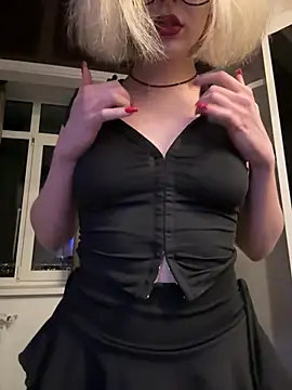 XMelissaX online show from 04-29-26, 09:43