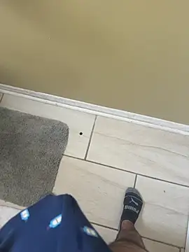 Snapshot of cryptoman1119 chatting on 03-23-26, 03:27 cryptoman1119 online show from 03-23-26, 03:27