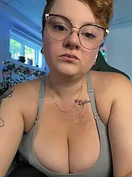 Sweetleeahxx online show from 07-03-26, 12:11
