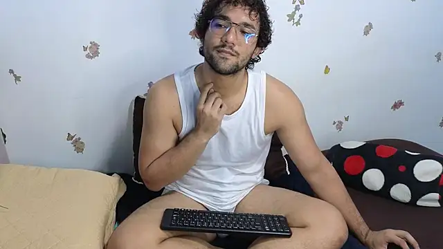 FreyrStyle online show from 06-30-26, 02:23