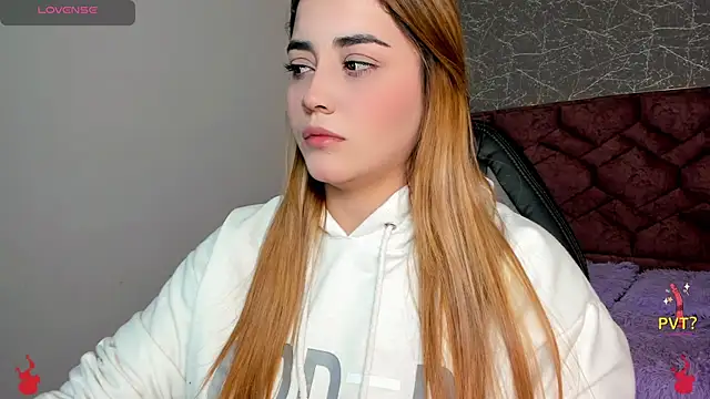 Lucia star   online show from 01-21-25, 12:07