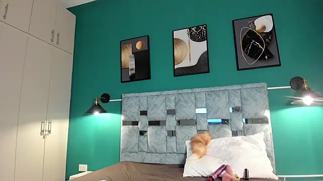 MAVIE IVANOVA online show from 02-02-26, 12:15