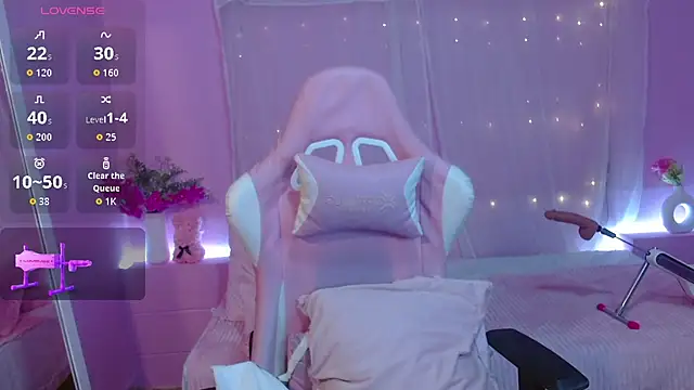 IvyBliss8 online show from 07-18-26, 05:55