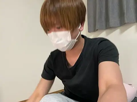 Snapshot of onimakura chatting on 03-15-26, 01:28 onimakura online show from 03-15-26, 01:28