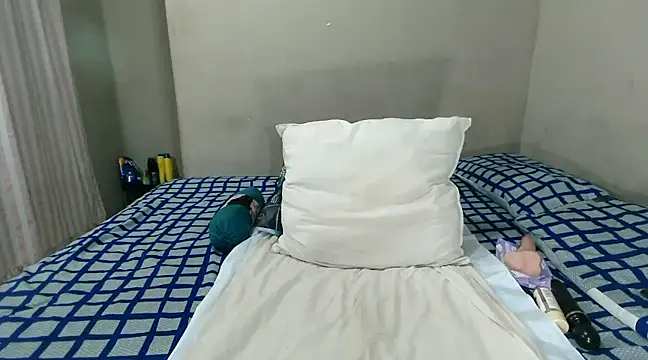 WetwetPussy31 online show from 01-17-25, 07:16
