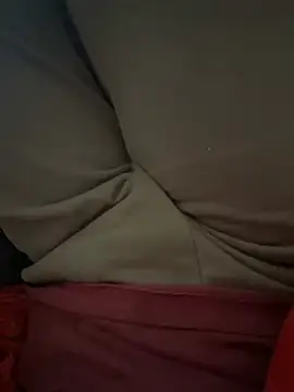 Snapshot of hamed-697 chatting on 02-17-25, 01:21 hamed-697 online show from 02-17-25, 01:21